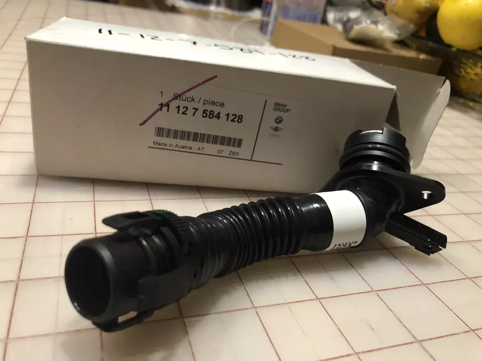 BREATHER HOSE